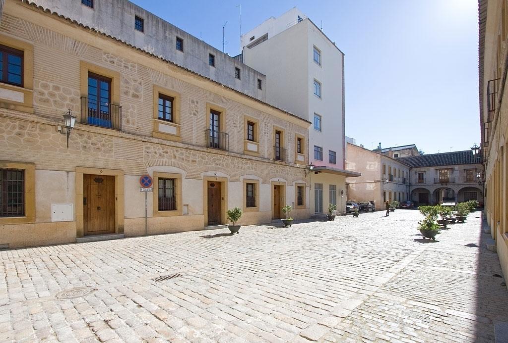 River House Seville Bilik gambar